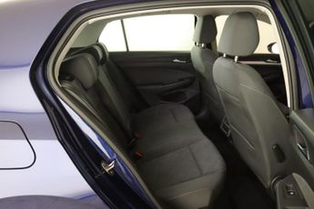 Volkswagen Golf 1.5 TSI Life Euro 6 (s/s) 5dr