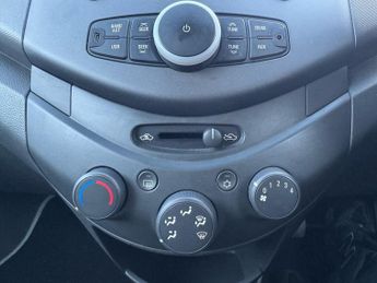 Chevrolet Spark 1.0i LS Euro 5 5dr