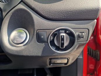 Mercedes-Benz GLA 2.1 GLA200d AMG Line (Executive) 7G-DCT Euro 6 (s/s) 5dr