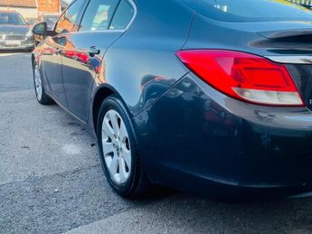 Vauxhall Insignia 2.0 CDTi SRi Auto Euro 5 5dr