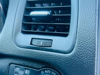 Vauxhall Insignia 2.0 CDTi SRi Auto Euro 5 5dr