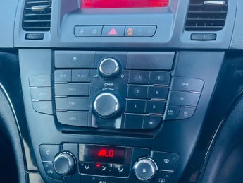 Vauxhall Insignia 2.0 CDTi SRi Auto Euro 5 5dr