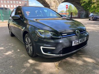 Volkswagen Golf 35.8kWh e-Golf Auto 5dr