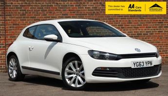 Volkswagen Scirocco 1.4 TSI DSG Euro 5 3dr (Nav)
