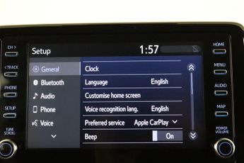 Toyota Yaris 1.5 VVT-h Design E-CVT Euro 6 (s/s) 5dr