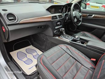 Mercedes-Benz C Class 2.1 C220 CDI BlueEfficiency Elegance G-Tronic+ Euro 5 (s/s) 4dr