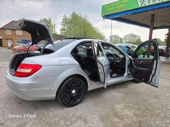 Mercedes-Benz C Class 2.1 C220 CDI BlueEfficiency Elegance G-Tronic+ Euro 5 (s/s) 4dr
