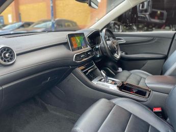 MG MG HS 1.5 T-GDI 16.6 kWh Excite Auto Euro 6 (s/s) 5dr
