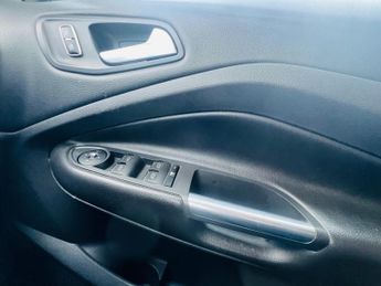 Ford Kuga 2.0 TDCi Titanium Powershift AWD Euro 5 5dr