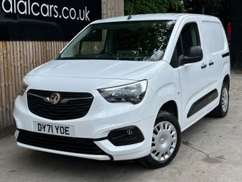 Vauxhall Combo 1.5 Turbo D 2300 Sportive L1 H1 Euro 6 4dr