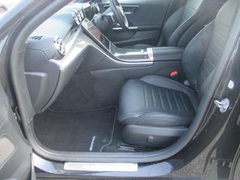Mercedes-Benz C Class 2.0 C220dh MHEV AMG Line (Premium) G-Tronic+ Euro 6 (s/s) 4dr