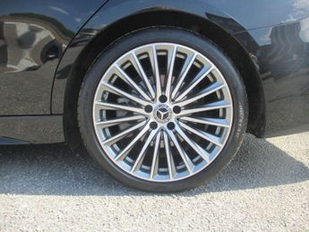 Mercedes-Benz C Class 2.0 C220dh MHEV AMG Line (Premium) G-Tronic+ Euro 6 (s/s) 4dr