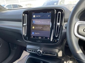 Volvo Xc40 + RECHARGE EV