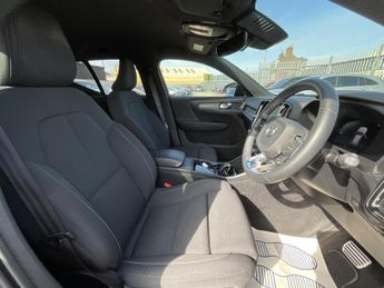Volvo Xc40 + RECHARGE EV