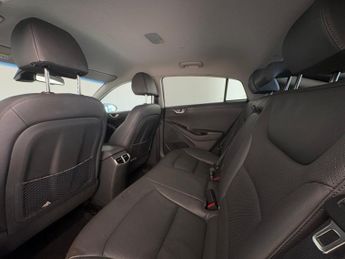 Hyundai IONIQ 1.6 h-GDi Premium SE DCT Euro 6 (s/s) 5dr