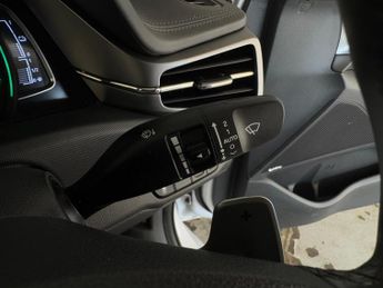 Hyundai IONIQ 1.6 h-GDi Premium SE DCT Euro 6 (s/s) 5dr