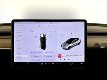 Tesla Model 3 Standard Range Plus Auto RWD 4dr