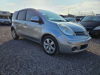 Nissan Note 1.6 16V Tekna Auto Euro 4 5dr
