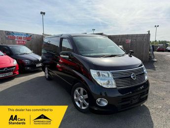 Nissan Elgrand 