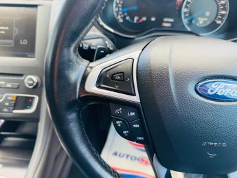 Ford Mondeo 2.0 TDCi Titanium Powershift Euro 6 (s/s) 5dr