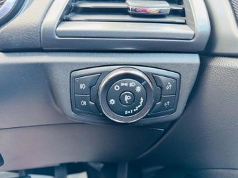 Ford Mondeo 2.0 TDCi Titanium Powershift Euro 6 (s/s) 5dr
