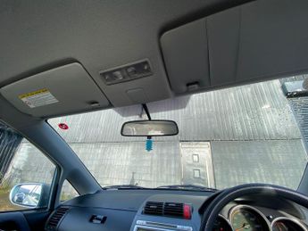 Honda Jazz 1.4 i-DSI SE CVT-7 5dr