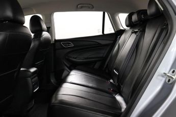 MG MG5 61.1kWh Exclusive Long Range Auto 5dr
