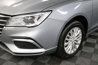 MG MG5 61.1kWh Exclusive Long Range Auto 5dr