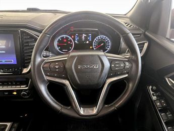 Isuzu D-Max 1.9 TD V-Cross Auto 4WD Euro 6 (s/s) 4dr