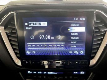 Isuzu D-Max 1.9 TD V-Cross Auto 4WD Euro 6 (s/s) 4dr