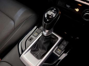 Isuzu D-Max 1.9 TD V-Cross Auto 4WD Euro 6 (s/s) 4dr