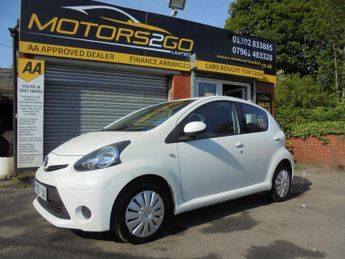 Toyota AYGO 1.0 VVT-i Ice Euro 5 5dr