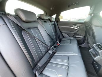 Audi E-Tron S LINE 55 QUATTRO