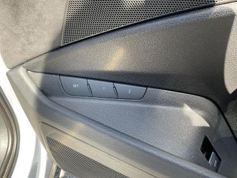 Audi E-Tron S LINE 55 QUATTRO