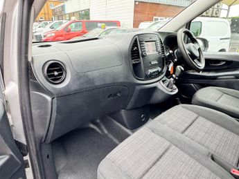 Mercedes-Benz Vito 1.6 111 CDI FWD L2 Euro 6 6dr