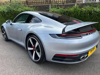 Porsche 911 3.0T 992 Carrera 4S PDK 4WD Euro 6 (s/s) 2dr