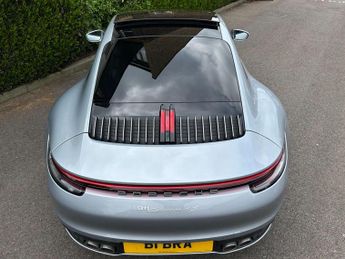 Porsche 911 3.0T 992 Carrera 4S PDK 4WD Euro 6 (s/s) 2dr