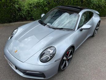 Porsche 911 3.0T 992 Carrera 4S PDK 4WD Euro 6 (s/s) 2dr