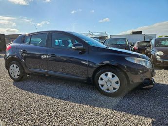 Renault Megane 1.6 16V Expression Euro 4 5dr