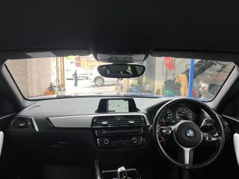 BMW 2 Series 2.0 218i M Sport Auto Euro 6 (s/s) 2dr