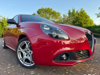 Alfa Romeo Giulietta 2.0 JTDM-2 Speciale TCT Euro 6 (s/s) 5dr