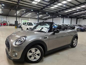 MINI Convertible 1.5 Cooper Classic Steptronic Euro 6 (s/s) 2dr