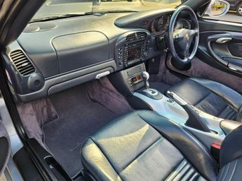 Porsche 911 3.6 996 Carrera 2 Cabriolet Tiptronic S 2dr