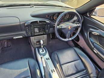 Porsche 911 3.6 996 Carrera 2 Cabriolet Tiptronic S 2dr