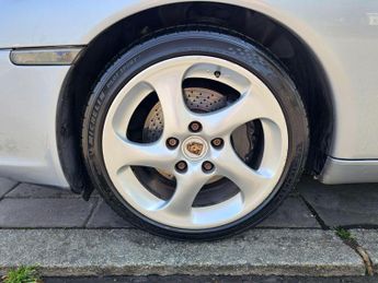 Porsche 911 3.6 996 Carrera 2 Cabriolet Tiptronic S 2dr