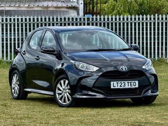 Toyota Yaris 1.5 VVT-h Icon E-CVT Euro 6 (s/s) 5dr