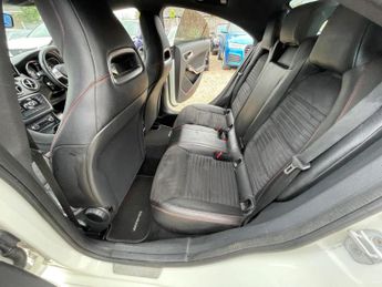 Mercedes-Benz CLA 2.1 CLA220 CDI AMG Sport Coupe 7G-DCT Euro 6 (s/s) 4dr