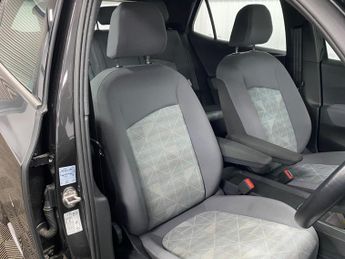 Volkswagen ID.3 Pro Performance 58kWh Life Auto 5dr