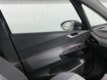 Volkswagen ID.3 Pro Performance 58kWh Life Auto 5dr
