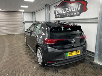 Volkswagen ID.3 Pro Performance 58kWh Life Auto 5dr